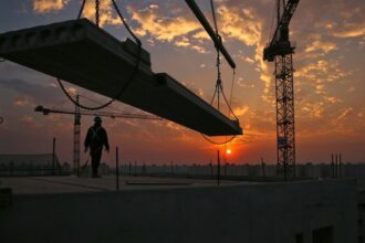 numarul autorizatiilor de construire pentru cladiri rezidentiale in crestere usoara 68624141b4cf9