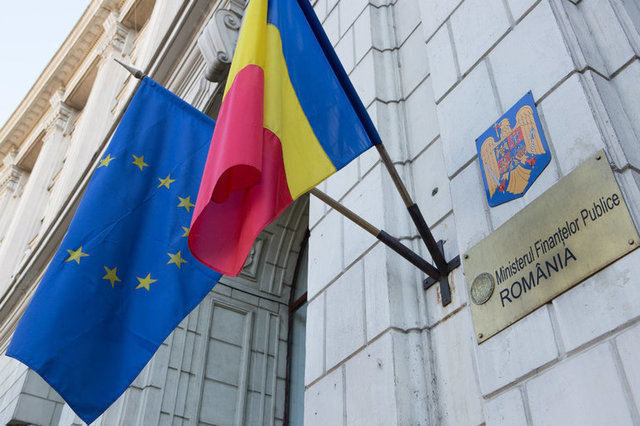O companie derivată din Siveco România va revitaliza sistemul de monitorizare a activităților de supraveghere și control la vamă. 1 o firma desprinsa din siveco romania va moderniza sistemul de monitorizare a activitatii de supraveghere si control vamal 684fac43a6fea