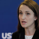 Oana Ţoiu: USR continuă discuțiile pentru programul de guvernare. Imposibilitatea impozitului progresiv: „Este inacceptabil” 2 oana toiu usr participa in continuare la negocieri pentru programul de guvernare despre impozitul progresiv nu este acceptabil 684835d460ce8