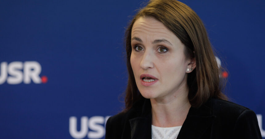 Oana Ţoiu: USR continuă discuțiile pentru programul de guvernare. Imposibilitatea impozitului progresiv: „Este inacceptabil” 1 oana toiu usr participa in continuare la negocieri pentru programul de guvernare despre impozitul progresiv nu este acceptabil 684835d460ce8