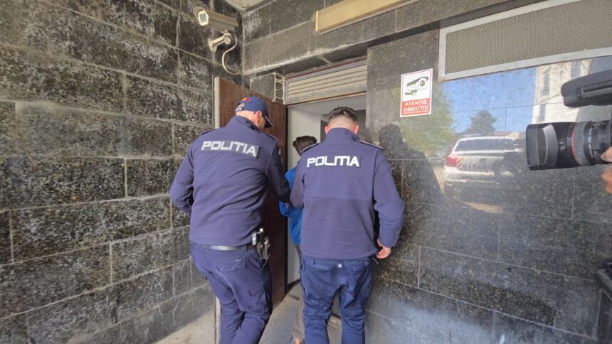 Alertă în Constanța: Un localnic reținut pentru tentativă de agresiune sexuală asupra unui minor 1 oficial constantean arestat pentru tentativa la viol savarsit asupra unui minor 6853f6363232e