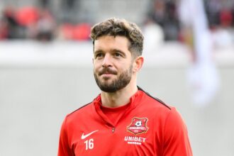 oficial sergiu bus a semnat cu o echipa din superliga 684c0972174dd