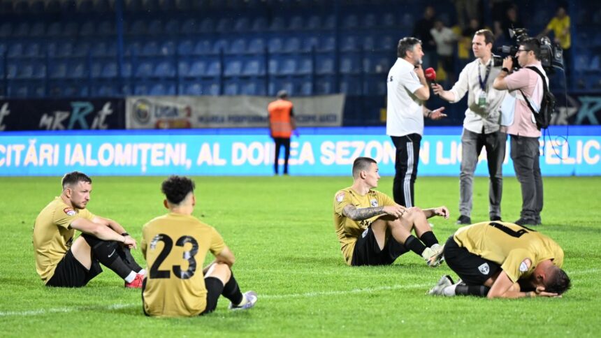 Panțîru, distrus după meciul Slobozia - Voluntari: "Din culpa mea, vom rămâne un an în Liga 2! Vă implor, iertați-mă!" 1 pantiru daramat dupa barajul slobozia voluntari din vina mea mai stam un an in liga 2 va rog sa ma iertati 683e85d12c56d