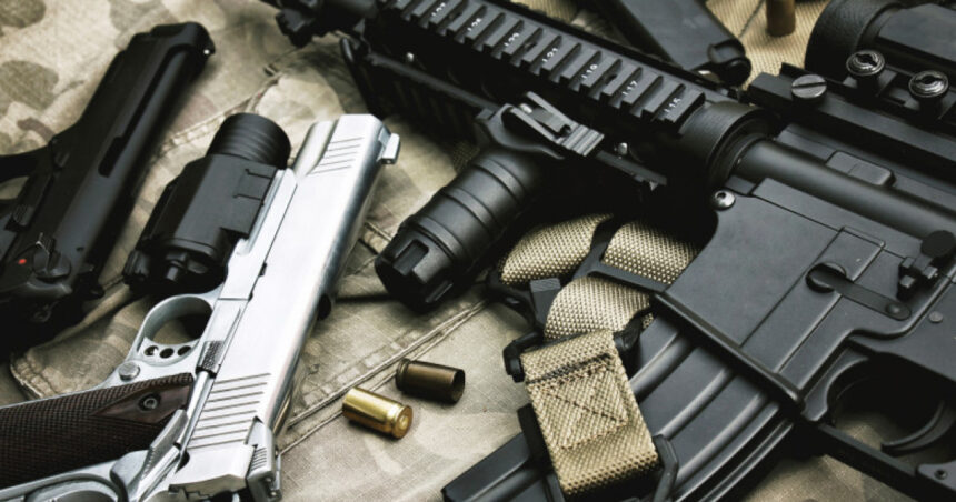 Descinderi la suspecți deținători ilegali de armament militar și muniție, inclusiv o companie implicată 1 perchezitii la persoane care ar fi detinut ilegal munitie si arme de foc militare este vizata si o firma 685bceb017834