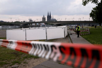 peste 20 000 de persoane evacuate dupa descoperirea unor bombe in centrul orasului koln din germania 684030970777c