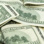 Economia americană sucombă cu 0,5% în primele trei luni ale anului 2025, depășind prognozele pesimiste. 3 pib ul sua se contracta cu 05 in primul trimestru al lui 2025 un recul mai mare decat se prevedea 685d5328853aa