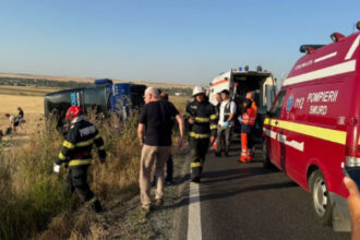 plan rosu de interventie in constanta activat dupa ce un autocar s a rasturnat in accident a fost implicat si un autoturism 685c2a5831c1e
