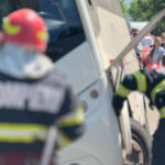 Alarmă în Botoșani: Planul Roșu de Intervenție mobilizat după răsturnarea unui autocar pe DN 29 2 planul rosu de interventie a fost activat in botosani dupa ce un autocar s a rasturnat pe dn 29 684037b0ba3e9