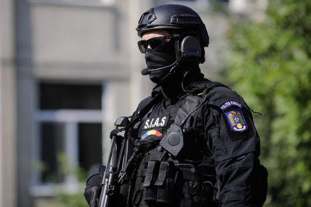 Poliția desfășoară zeci de raiduri în cadrul Misiunii Jupiter 1 politia face sute de perchezitii in cadrul operatiunii jupiter 683e855f17f23