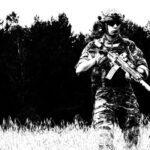 Interdicția activităților private pentru polițiști și militari: Până la 65 de ani în slujba națiunii, sub amenințarea pedepsei cu închisoarea! 2 politistii si cadrele militare inclusiv rezervistii nu vor mai putea presta activitati militare ori de securitate in privat sub sanctiunea inchisorii mentinere in activitate pana la 65 de ani inc 685cd0ff6466b