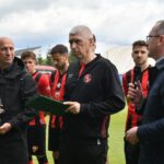 „Liderul echipei Csikszereda, declarații în media din Ungaria: 'Ne dorim să menținem jucătorii care au investit pasiune în ascensiunea noastră'” 3 presedintele lui csikszereda interviu in presa maghiara vrem sa pastram jucatorii care si au pus sufletul in promovare 683f00c068caf