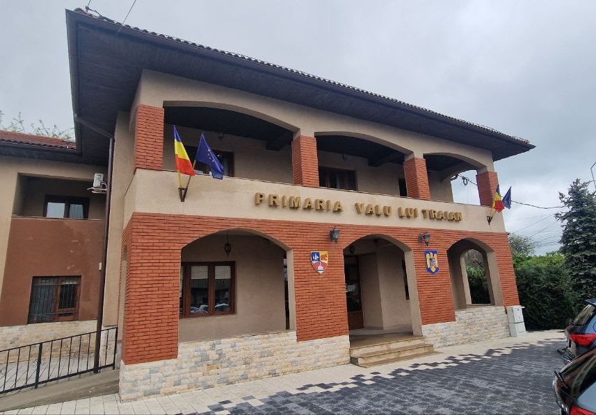 Cetățenii din Valu lui Traian pot solicita online cartea de identitate electronică – află detalii despre disponibilitate! 1 primaria anunta ca cetatenii din valu lui traian isi pot face programare online pentru emiterea cartii electronice de identitate vezi aici de cand 6841b96c931b6