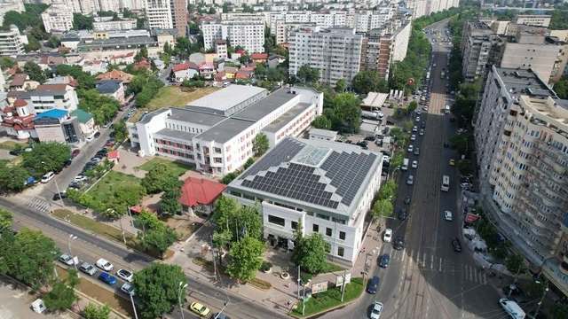 Primăria Sectorului 3 anunță: Începând cu luni, 30 iunie, toate întâlnirile cu cetățenii vor avea loc doar în mediul virtual. 1 primaria sectorului 3 incepand de luni 30 iunie interactiunea cu publicul se va desfasura exclusiv online 685faf72079bd