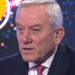 Primarul Buzăului își exprimă neîncrederea în intrarea PSD la guvernare: „E ca și cum ai încerca să te așezi pe un arici – ori îl tunzi, ori te sprijini de altcineva!” 3 primarul buzaului nu crede ca psd intra la guvernare cum te asezi pe un arici tunzi ariciul sau te folosesti de fundul altuia 684ef77274116
