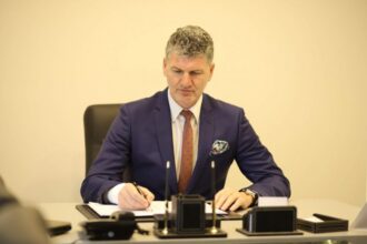 primarul din navodari amendat in doua procese deschise de prefect iata despre ce este vorba 6857736384b07