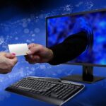 REGULI NOI: Magazinele online vor trebui să dezvăluie autorizațiile și informațiile despre identitatea vânzătorului. Fiecare magazin virtual care operează în România va fi obligat să se înregistreze fiscal! 3 program de guvernare magazinele online vor fi obligate sa publice autorizatii date de identificare a societatii care vinde obligatie de inregistrare a rezidentei fiscale pentru fiecare magazin onli 6859229d09832