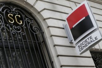 proprietarul brd sub presiune perchezitii la sedii societe generale din paris si luxemburg 685b08562adc7
