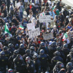Protestele împotriva deportărilor în masă se răspândesc în întreaga Americă. Vance: „Această administrație nu se va lăsa influențată de haos” 2 protestele la adresa deportarilor in masa se extind pe teritoriul sua vance aceasta administratie nu va fi intimidata de anarhie 6847cc4da36b6