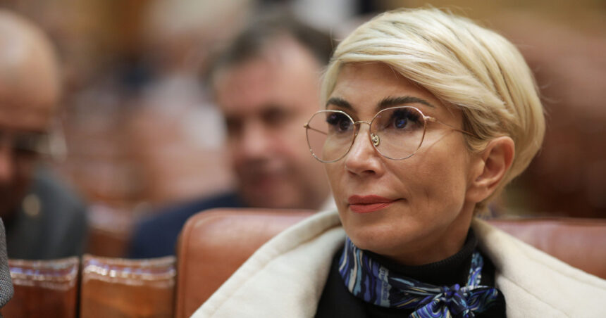 Raluca Turcan, la ceremonia de învestire a Guvernului Bolojan: „Trebuie să transformăm «nu se poate» într-o rușine a administrației, nu într-o normă” 1 raluca turcan la investirea guvernului bolojan este timpul sa facem din nu se poate o rusine administrativa nu o regula 685989765e483