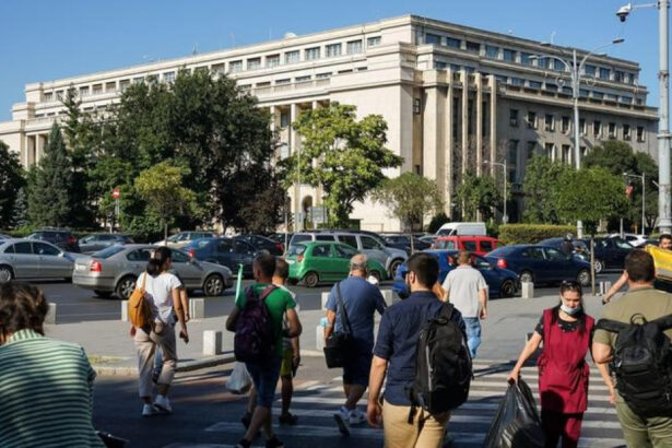 rata somajului a scazut la 57 in aprilie cei mai multi someri provin din randul tinerilor 683ed6d15ea01