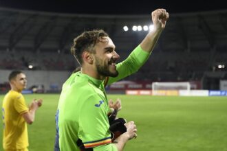 razvan sava neclintit dupa infrangerea cu italia u21 vrem sa scoatem romanii pe strada 684a00bda6586