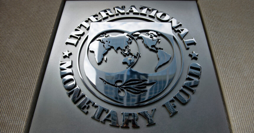 Sugestiile FMI pentru România: Creșterea TVA-ului și a accizelor, impozit pe venit în două trepte și modificări ale contribuțiilor sociale 1 recomandarile fmi pentru romania tva si accize mai mari doua cote de impozit pe venit si schimbari la contributiile sociale 68428d83405f5