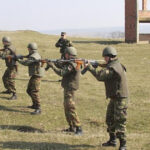 Monarhul Spaniei și liderul României, în vizită la Centrul de antrenament comun de la Cincu, gazda exercițiilor NATO 3 regele spaniei si presedintele romaniei sunt asteptati la centrul de instruire intrunita de la cincu care gazduieste exercitii nato 6847be2fafe69