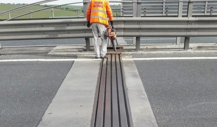 Opriri temporare pe Autostrada A2 din cauza lucrărilor în desfășurare 1 restrictii de circulatie pe autostrada a2 pentru efectuarea unor lucrari 6854f60ce9d8b