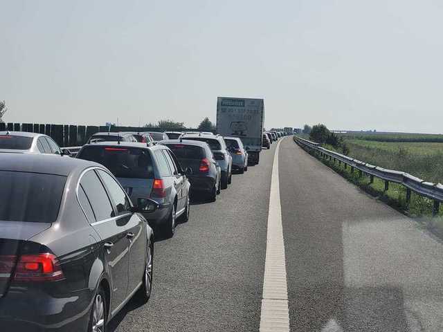 Îngrădiri de trafic pe autostrada A2 1 restrictii de circulatie pe autostrada a2 68597a5f927df