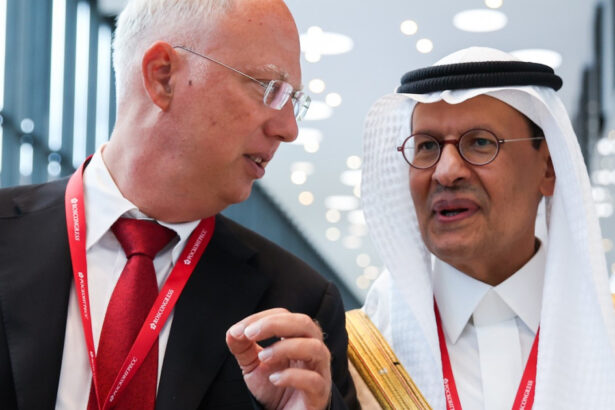 rusia ia in calcul o actiune cu sua si arabia saudita pe piata petrolului daca escaladeaza conflictul in orientul mijlociu 6854e98378b6c