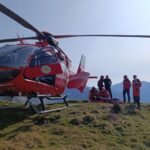 Salvamont în acțiune: O turistă rănită în Făgăraș, aproape de vârful Negoiu 3 salvamont turista accidentata in muntii fagaras sub varful negoiu 684d9d59af1e2