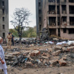 Echipele de intervenție caută victime și fragmente ale aeronavei Air India în Ahmedabad. Modi: „Imaginea tragediei este devastatoare” 3 salvatorii cauta supravietuitori si resturi ale avionului air india in ahmedabad modi scena dezastrului este sfasietoare 684beafa93c19