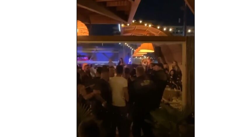 Controversă în clubul Breeze: Atacul asupra manelistului Bogdan Mocanu ajunge în instanță 1 scandalul din clubul breeze unde manelistul bogdan mocanu a fost atacat a ajuns la apel 683e22e5e7115
