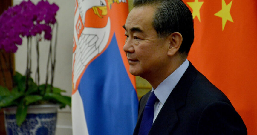 Diplomația chineză în acțiune: Vizita oficialului de vârf în Europa pentru întărirea legăturilor în fața provocărilor din partea Statelor Unite. Cine sunt partenerii de dialog? 1 seful diplomatiei chineze viziteaza europa pentru a consolida relatiile in confruntarea cu sua cu cine urmeaza sa se intalneasca 68623c2c61951