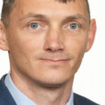 Senatorul Paul Ciprian Pintea, cu un CV contestat și două dosare penale, își schimbă tabăra și se alătură PSD-ului 3 senatorul pot care si a falsificat cv ul si are doua dosare penale paul ciprian pintea a trecut la psd 68409695a962b