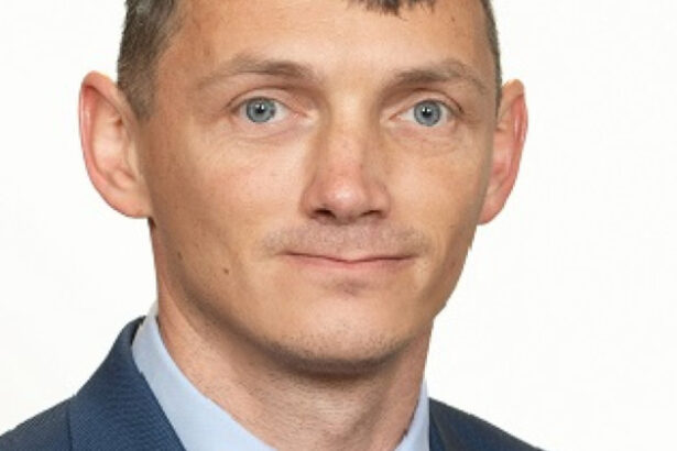 senatorul pot care si a falsificat cv ul si are doua dosare penale paul ciprian pintea a trecut la psd 68409695a962b