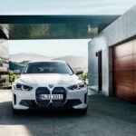 Revoluția vânzărilor de mașini electrice în Europa: VW, Skoda și BMW domină piața, în timp ce Tesla ocupă cu greu locul 5! 2 situatia vanzarilor de masini electrice din europa s a schimbat la 180 de grade vw skoda si bmw cele mai vandute marci electrice un segment care a crescut cu aproape 30 tesla s a multumit doar cu 685b7f4439713