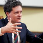 Planul lui Nicușor Dan: Serviciile secrete revitalizează investigațiile de amploare 2 strategia pregatita in mandatul lui nicusor dan se readuc serviciile secrete in marile dosare 683eb6c643c74