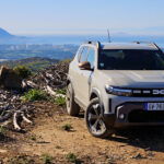 Dacia în prim-plan: prima analiză europeană care pune Dusterul alături de un Jeep. „O conexiune subtilă, plină de entuziasm!” 3 strategie reusita pentru dacia prima publicatie europeana care compara duster cu un jeep un vag sentiment de rudenie un sentiment de entuziasm 685f8546064b5