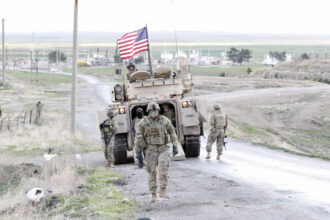 sua pregatesc o evacuare partiala a ambasadei lor din irak pe fondul riscurilor de securitate regionala reuters 6849f44aad849