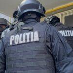 DESCOPERIRE ȘOCANTĂ în Constanța! Ce au descoperit forțele speciale în locuința unui bărbat suspectat de vandalizarea unui supermarket 2 surpriza dupa o perchezitie in constanta ce au gasit mascatii in casa unui barbat acuzat ca ar fi devastat un magazin alimentar 685e741f5086d