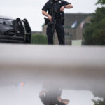 Vance Boelter: Fost funcționar public din Minnesota, suspect în crimele recente și legat de ideologii radicale suveraniste 2 suspectul in cazul crimelor din minnesota cine e vance boelter fost functionar public posibil radicalizat cu vederi suveraniste 684dde2b1d4bc