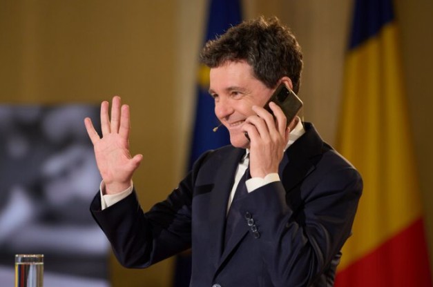 Reducerea cheltuielilor, în centrul atenției de la Cotroceni: Concedieri, tăieri de sporuri, dispariția voucherelor de vacanță și eliminarea celui de-al 13-lea salariu. 1 taierile de cheltuieli pe masa discutiilor de la cotroceni concedieri sporuri eliminate dispar voucherele de vacanta si cel de al 13 lea salariu 683eba4eebc28
