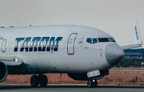 tarom suspenda pana luni inclusiv zborurile pe rutele tel aviv beirut si amman ce optiuni au pasagerii 684bd7c696892