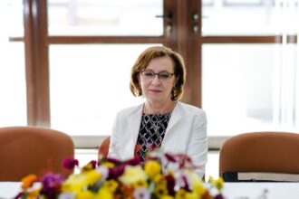 taxarea inversa generalizata arhaica facem din romania un cobai si vedem noi ce iese mariana vizoli omul care a aliniat tva in romania 68491bcfa9b4f