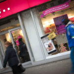 Telekom Mobile România: Decline alarmant în afaceri, pierderile s-au amplificat de peste zece ori 2 telekom mobile romania afaceri in scadere pierderea a crescut de peste 10 ori 683fc8a383aa0