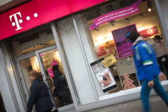 telekom mobile romania afaceri in scadere pierderea a crescut de peste 10 ori 683fc8a383aa0