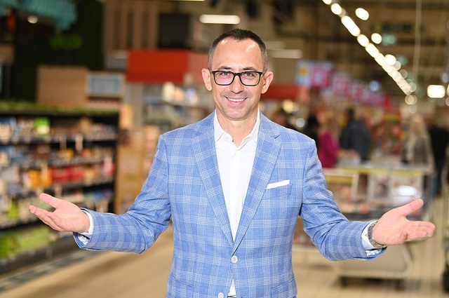 Tiberiu Dănețiu: Bugetele clienților Auchan Retail Media au înregistrat o expansiune medie de 70% în 2024 față de anul trecut 1 tiberiu danetiu clientii auchan retail media si au crescut bugetele in medie cu 70 in 2024 comparativ cu anul anterior 68497e5ce080c