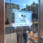 Tomis Pub din Piața Ovidiu, închis de Autoritatea pentru Protecția Consumatorilor din Constanța. Află cine este proprietarul acestui local! 3 tomis pub din piata ovidiu inchis de protectia consumatorilor constanta vezi cui apartine localul 683f2b84940c8
