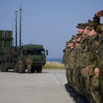 Ucraina se pregătește să primească sistemele germane IRIS-T, la fel de eficiente ca unitățile Patriot, iar Zelenski își exprimă recunoștința. 2 tot asteptand unitatile patriot ucraina va primi noile sisteme germane iris t la fel de bune zelenski suntem recunoscatori 684b17ff31f33
